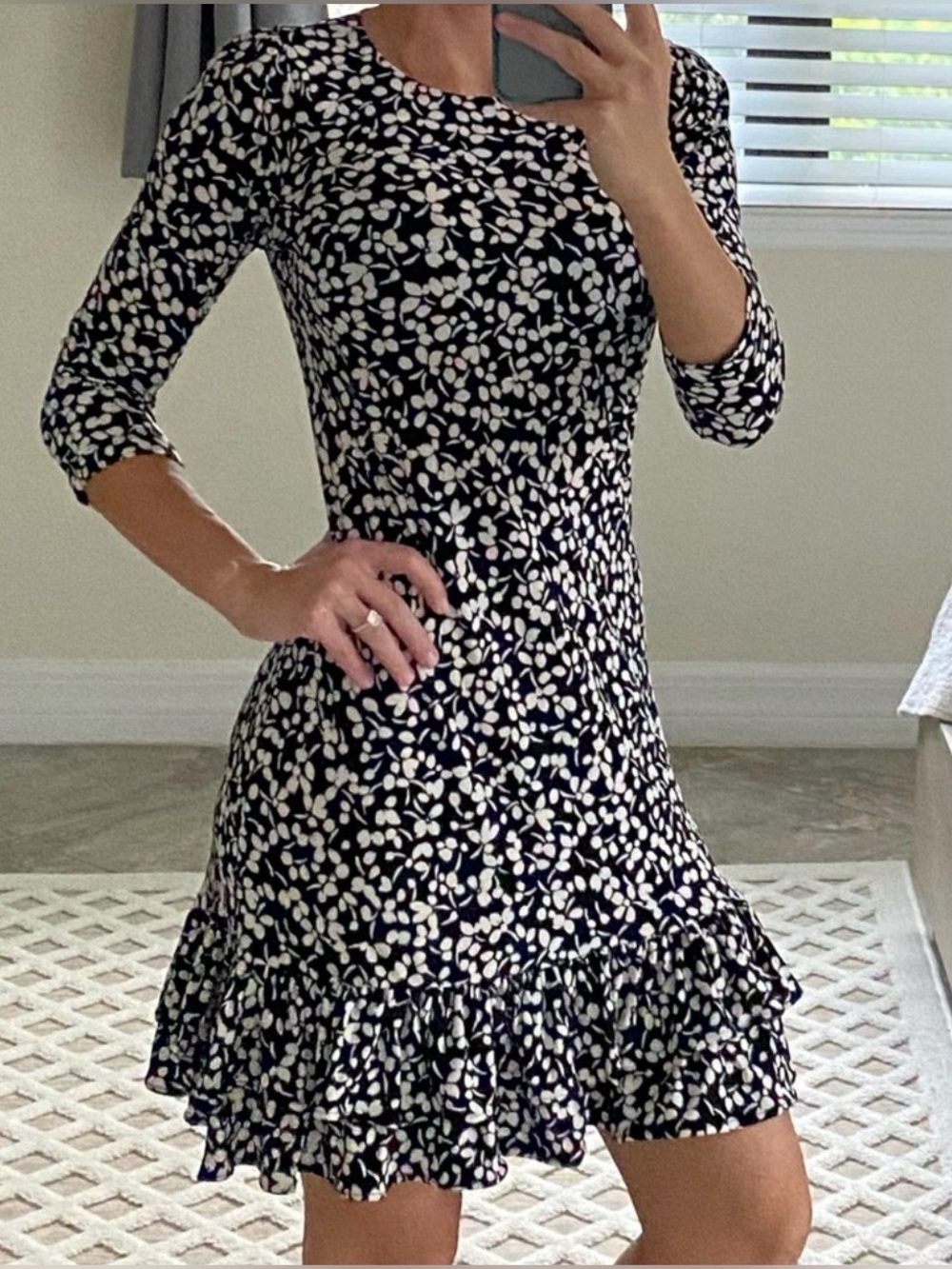 NWT Tommy Hilfiger Floral Dress. Black & White Floral Ruffle-Hem Dress. Size 2